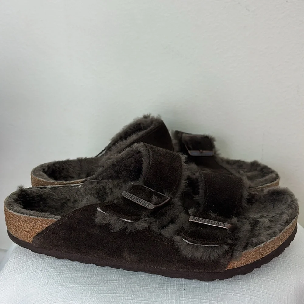 Birkenstock Arizona Shearling size 8.5/39_3